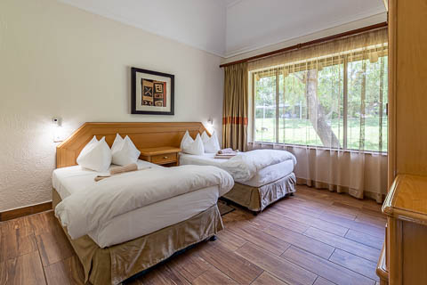 Sanbonani Resort Self-Catering Chalets