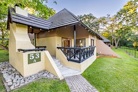 Sanbonani Resort Self-Catering Chalets